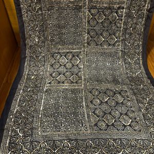 Alternative view of Luxury Ajraq