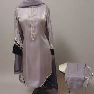 Alternative view of Moonveil